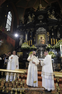 26-Viaje apostólico a Polonia: Santa Misa con ocasión del 1050 aniversario del Bautismo de Polonia
