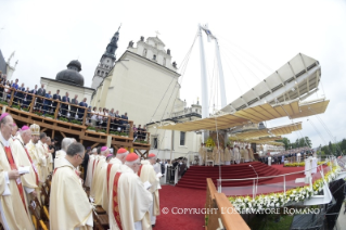 21-Viaggio Apostolico in Polonia: Santa Messa in occasione del 1050° anniversario del Battesimo della Polonia