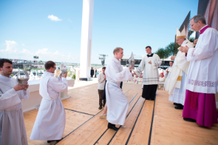 16-Viaje apostólico a Polonia: Santa Misa para la Jornada Mundial de la Juventud