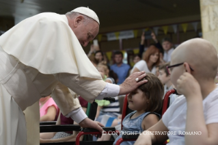 9-Apostolic Journey to Poland: Visit to the Children's University Hospital (UCH)