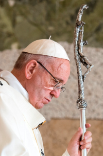 20-Viaje apostólico a Polonia: Santa Misa con sacerdotes, religiosas, religiosos, consagrados y seminaristas polacos Santuario de San Juan Pablo II de Cracovia