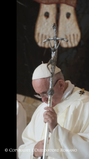 9-Apostolic Journey to Poland: Holy Mass with Priests, Men and Women Religious, Consecrated Persons and Polish Seminarians&#xa0;gathered in St John Paul II Shrine