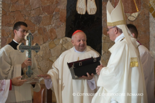 10-Voyage apostolique en Pologne : Messe avec les pr&#xea;tres, religieuses, religieux, consacr&#xe9;s et s&#xe9;minaristes polonais au Sanctuaire St-Jean-Paul II