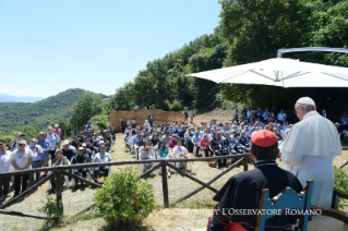 7-Pilgrimage to Barbiana: Visit to the tomb of Don Lorenzo Milani