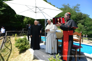 8-Pellegrinaggio a Barbiana: Visita alla tomba di Don Lorenzo Milani