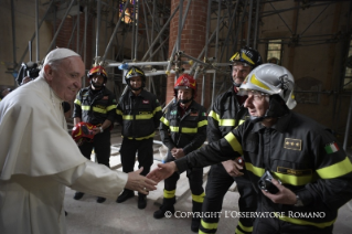 9-Visita Pastorale: Incontro con le popolazioni colpite dal terremoto  