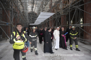 13-Visita Pastoral: Encontro com as populações atingidas pelo terremoto