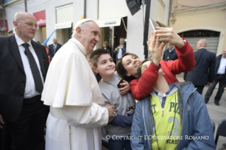 19-Visite pastorale : Rencontre avec les populations frappées par le tremblement de terre