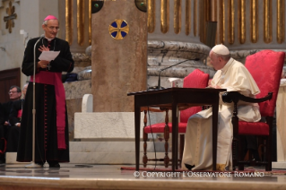 17-Visite pastorale à Bologne : Rencontre avec les prêtres, les religieux, les séminaristes du Séminaire régional et les diacres permanents