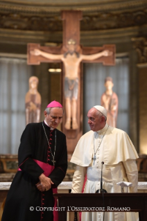 21-Visita Pastorale a Bologna: Incontro con i Sacerdoti, i Religiosi, i Seminaristi del Seminario Regionale e i Diaconi Permanenti