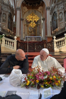 4-Pastoral Visit to Bologna: Solidarity lunch with poor people, refugees and prisoners 