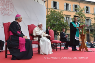 2-Visita Pastorale a Bologna: Incontro con gli studenti e il Mondo accademico