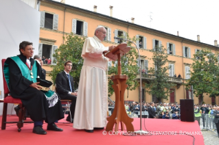 1-Visite pastorale à Bologne : Rencontre avec les étudiants et le monde académique