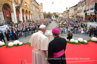 9-Visita pastoral a Cesena: Encuentro con la poblaci&#xf3;n