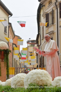12-Visite pastorale à Cesena : Rencontre avec la population