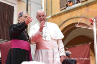 14-Visita pastoral a Cesena: Encuentro con la poblaci&#xf3;n