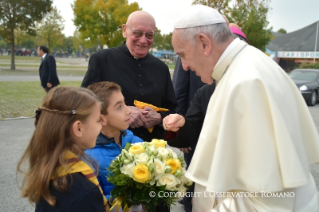 1-Visite pastorale à Cesena : Rencontre avec la population