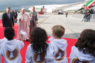 17-Viaggio Apostolico in Colombia: Cerimonia di benvenuto nella Base Aerea CATAM 