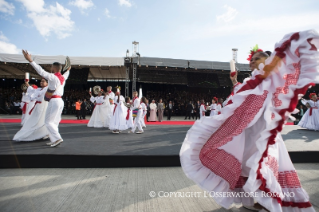 18-Viaje apostólico a Colombia: Ceremonia de bienvenida