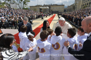 5-Apostolic Journey to Colombia: Meeting with authorities and representatives of civil society 