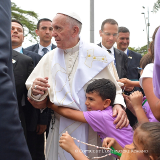 1-Viagem Apostólica à Colômbia: Parada na Cruz da Reconciliação