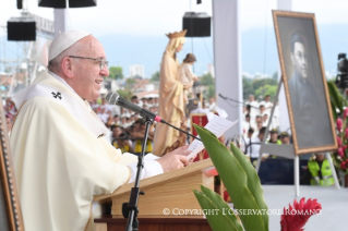 19-Voyage apostolique en Colombie : Messe sur le Terrain Catama