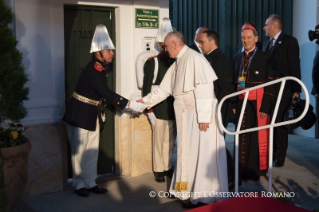 10-Viaggio Apostolico in Colombia: Arrivo alla Nunziatura Apostolica