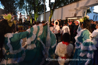 1-Viaje apostólico a Colombia: Llegada a la nunciatura apostólica