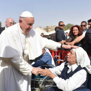 12-Apostolic Journey to Egypt: Meeting and prayer with the clergy, religious and seminarians