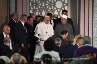 0-Viaje apostólico a Egipto: A los participantes en la Conferencia Internacional para la Paz