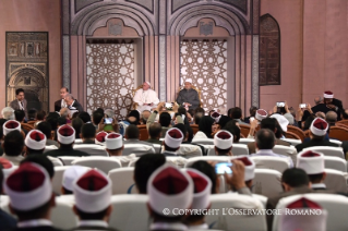 3-Apostolische Reise nach Ägypten: An die Teilnehmer der Internationalen Friedenskonferenz 