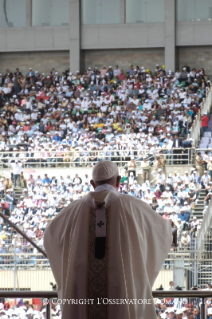 13-Apostolic Journey to Egypt: Holy Mass