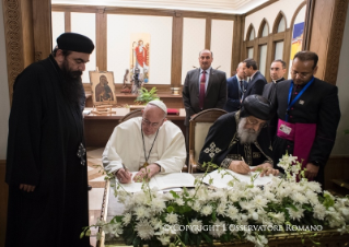 23-Viaje apostólico a Egipto: Visita de cortesía a S.S. el Papa Tawadros II