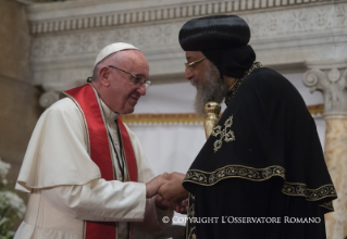31-Viaje apostólico a Egipto: Visita de cortesía a S.S. el Papa Tawadros II