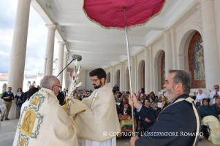 3-Pèlerinage à Fátima : Salut du Saint-Père aux malades 