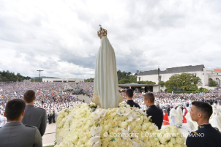 21-Pilgerreise nach Fatima: Heilige Messe mit Heiligsprechung der Seligen Francisco Marto und Jacinta Marto