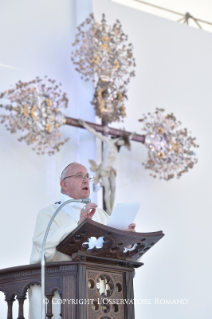 6-Visita pastoral a Génova: Concelebración Eucarística