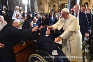 9-Visita Pastorale: Incontro con i Vescovi della Liguria, Clero, Seminaristi e Religiosi della Regione, Collaboratori Laici della Curia, Rappresentanti di altre Confessioni