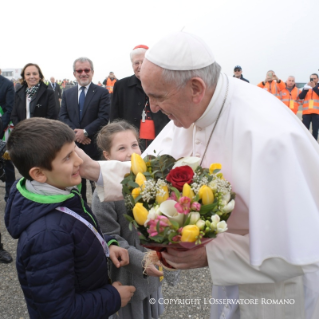 8-Pastoralbesuch: Begegnung mit den Bewohnern des Peripherieviertels Forlanini