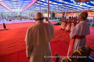 1-Viaggio Apostolico in Bangladesh: Incontro con i giovani  
