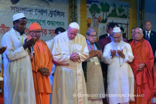 10-Voyage apostolique au Bangladesh : Rencontre interreligieuse et &#x153;cum&#xe9;nique pour la paix