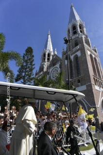 17-Voyage apostolique au Myanmar : Messe avec les jeunes