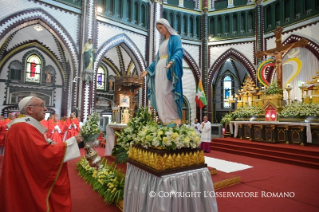 22-Voyage apostolique au Myanmar : Messe avec les jeunes