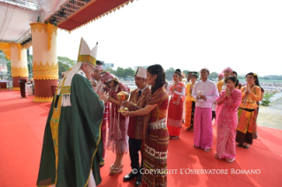 13-Apostolische Reise nach Myanmar: Eucharistiefeier