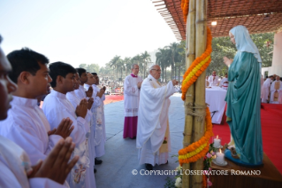 18-Voyage apostolique en Bangladesh : Messe et ordination sacerdotale