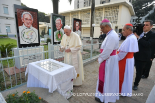 2-Viaje apostólico a Bangladés: Encuentro con los obispos