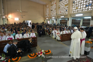 7-Apostolic Journey to Bangladesh: Meeting with the Bishops of Bangladesh