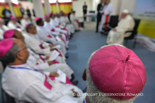 5-Apostolic Journey to Bangladesh: Meeting with the Bishops of Bangladesh