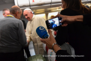 4-Apostolic Journey to Myanmar and Bangladesh: Greeting to journalists on the flight to Myanmar 