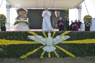 10-Visita Pastoral a Alessano: Encontro com os fiéis